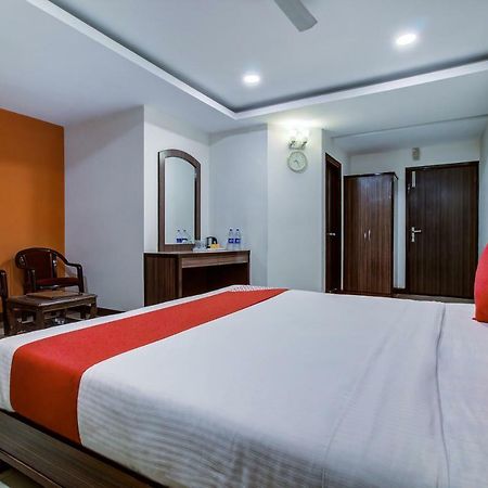 Oyo 3575 The Wave International Hotel Джамшедпур Екстериор снимка