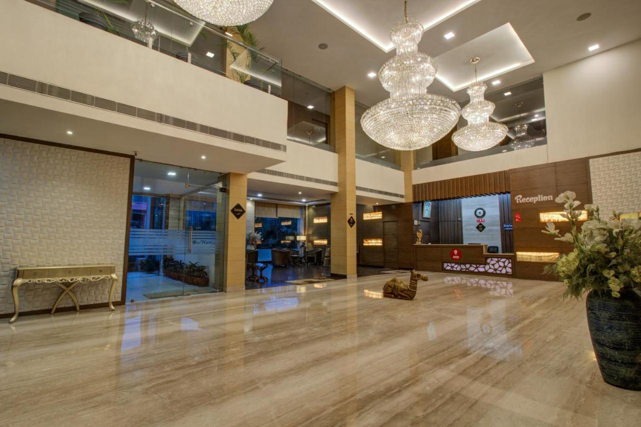 Oyo 3575 The Wave International Hotel Джамшедпур Екстериор снимка